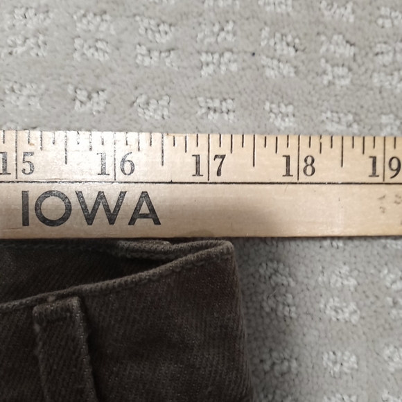 Vintage Levi's 550 Relaxed Fit Straight Leg Olive Green Jeans Mens Sz 36×30 USA - Picture 3 of 14